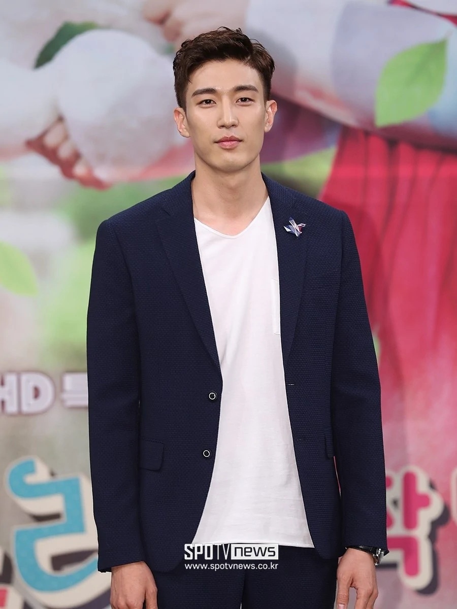 Kang Kyung Jun anh 1