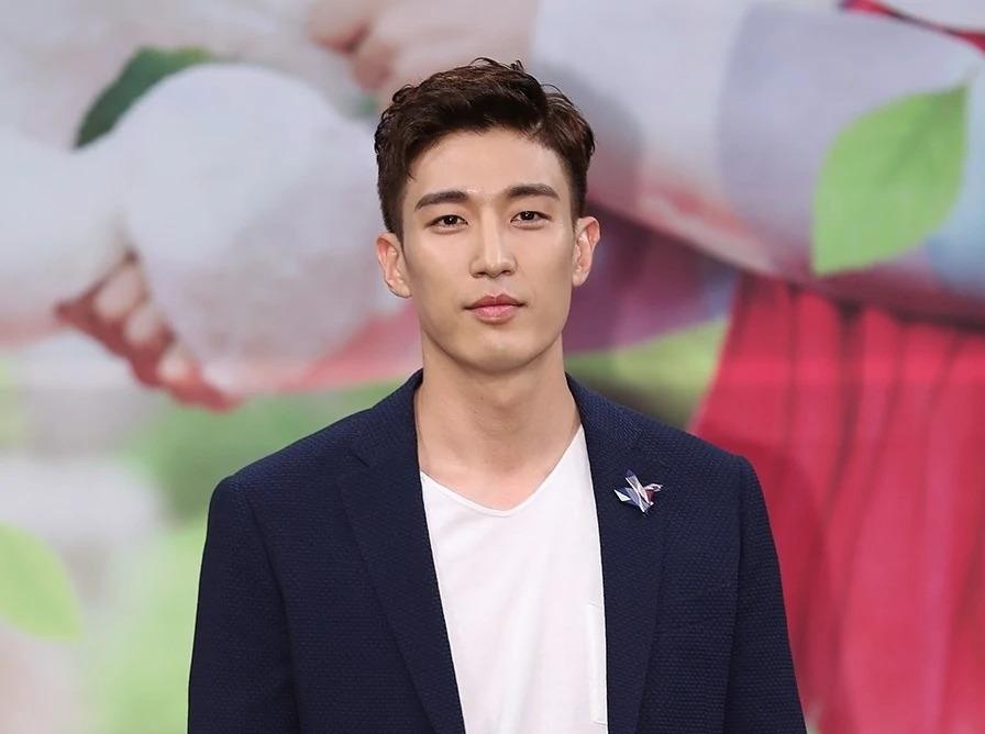 Dien vien Kang Kyung Jun bi kien vi ngoai tinh hinh anh