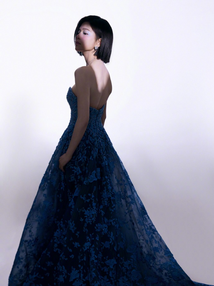 Trần Nghiên Hy ảnh 2 Tran Nghien Hy anh 2