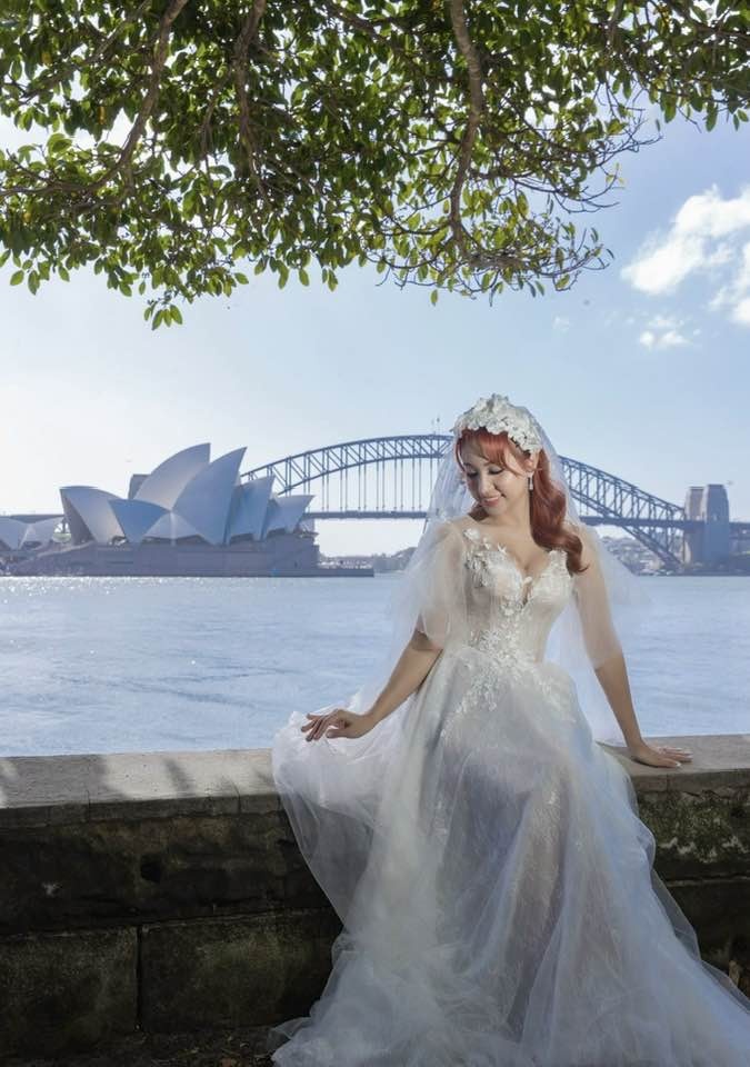 Van Hugo cuoi anh 12