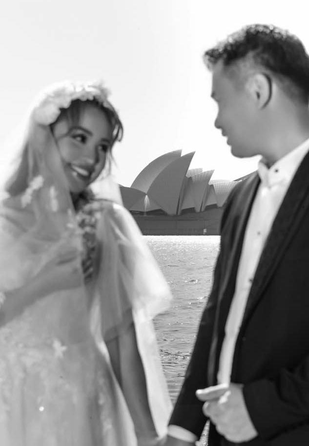 Van Hugo cuoi anh 11