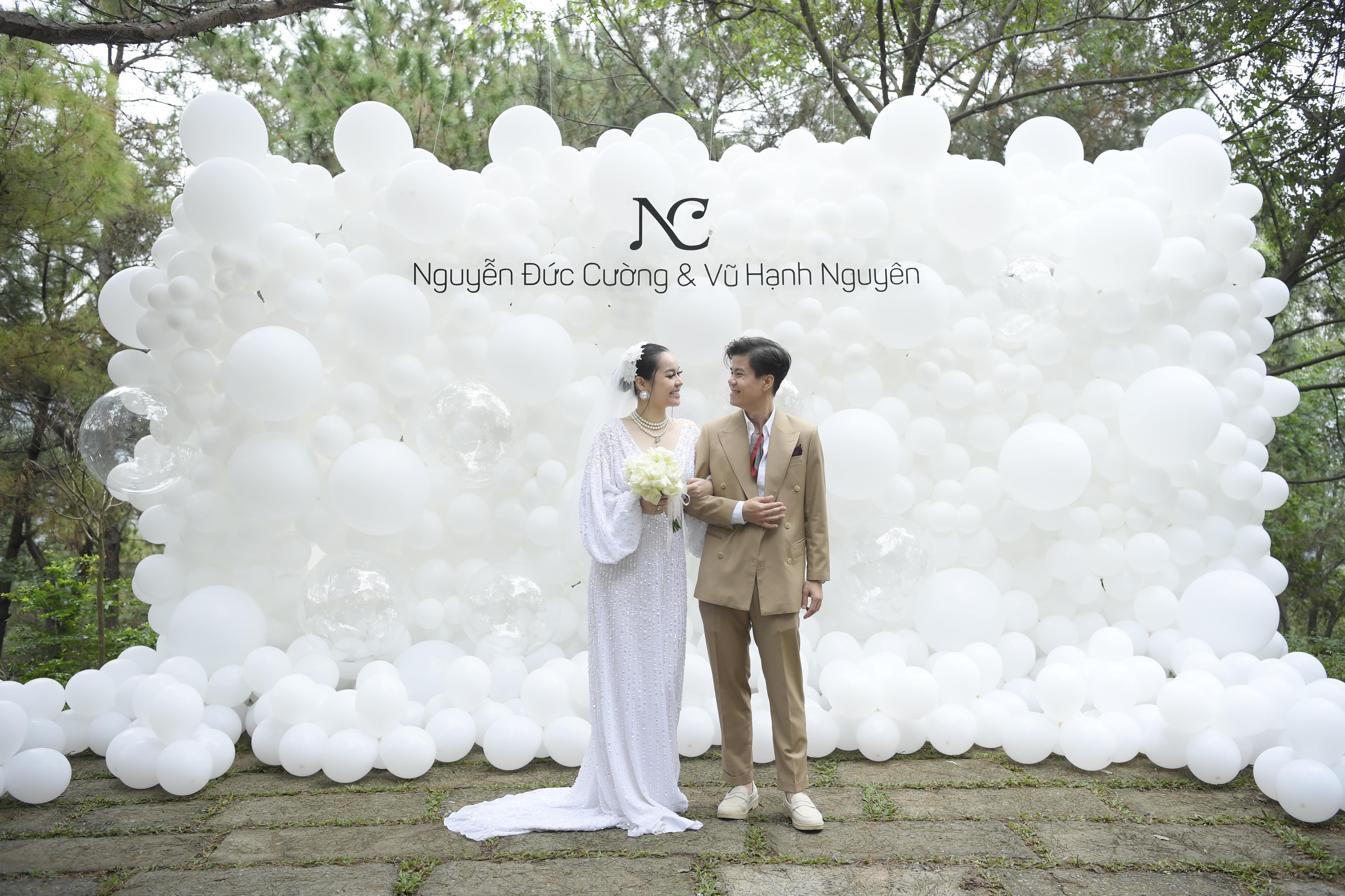 Vu Hanh Nguyen cuoi anh 7