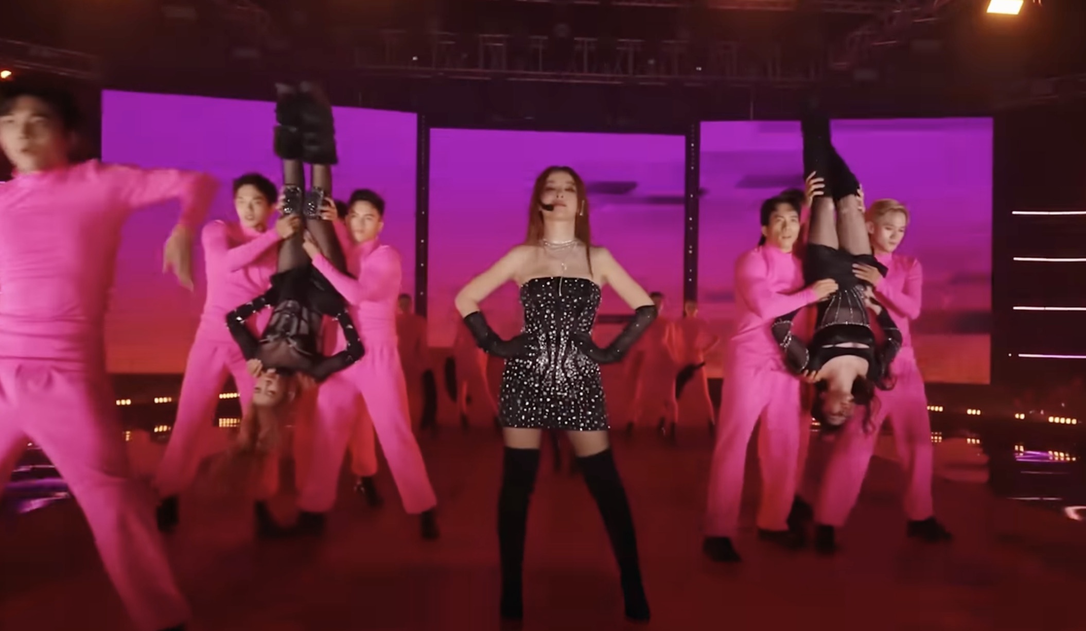 Chị đẹp đạp gió ảnh 3 Chi dep dap gio anh 3