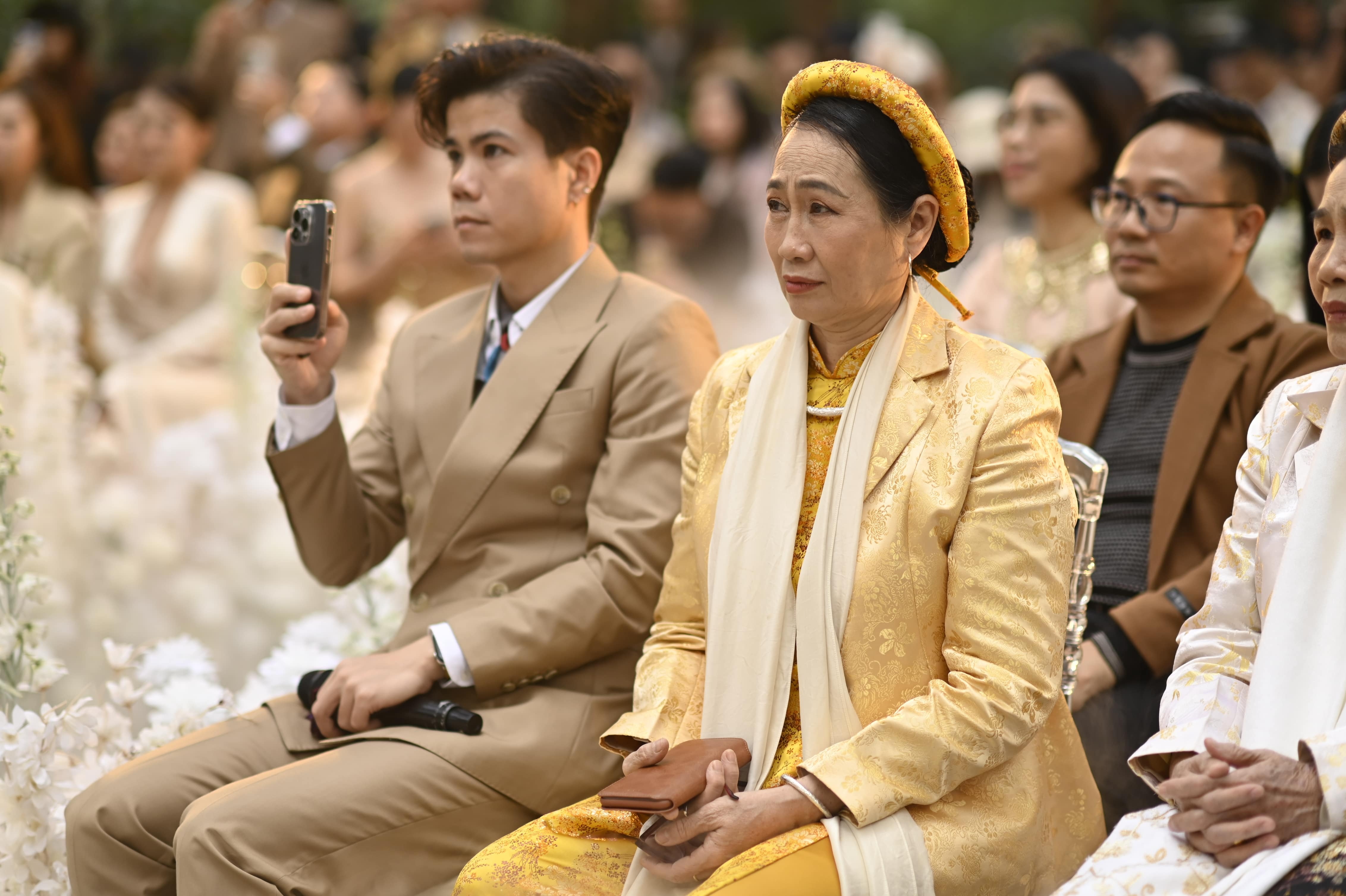 Vũ Hạnh Nguyên cưới ảnh 13 Vu Hanh Nguyen cuoi anh 13