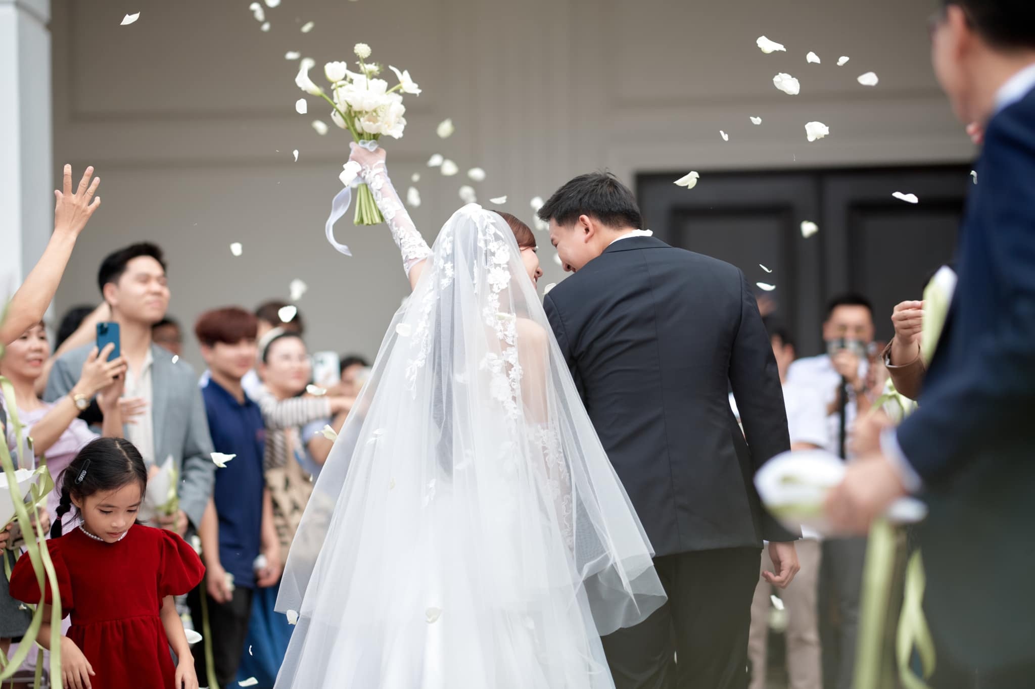 Ngọc Huyền cưới ảnh 9 Ngoc Huyen cuoi anh 9