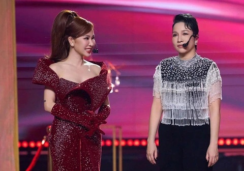 My Linh xin loi hinh anh