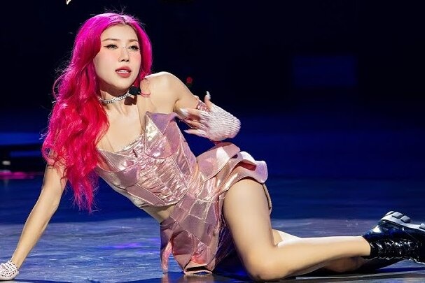 Nguoi dang huong loi nhieu nhat o Chi dep hinh anh