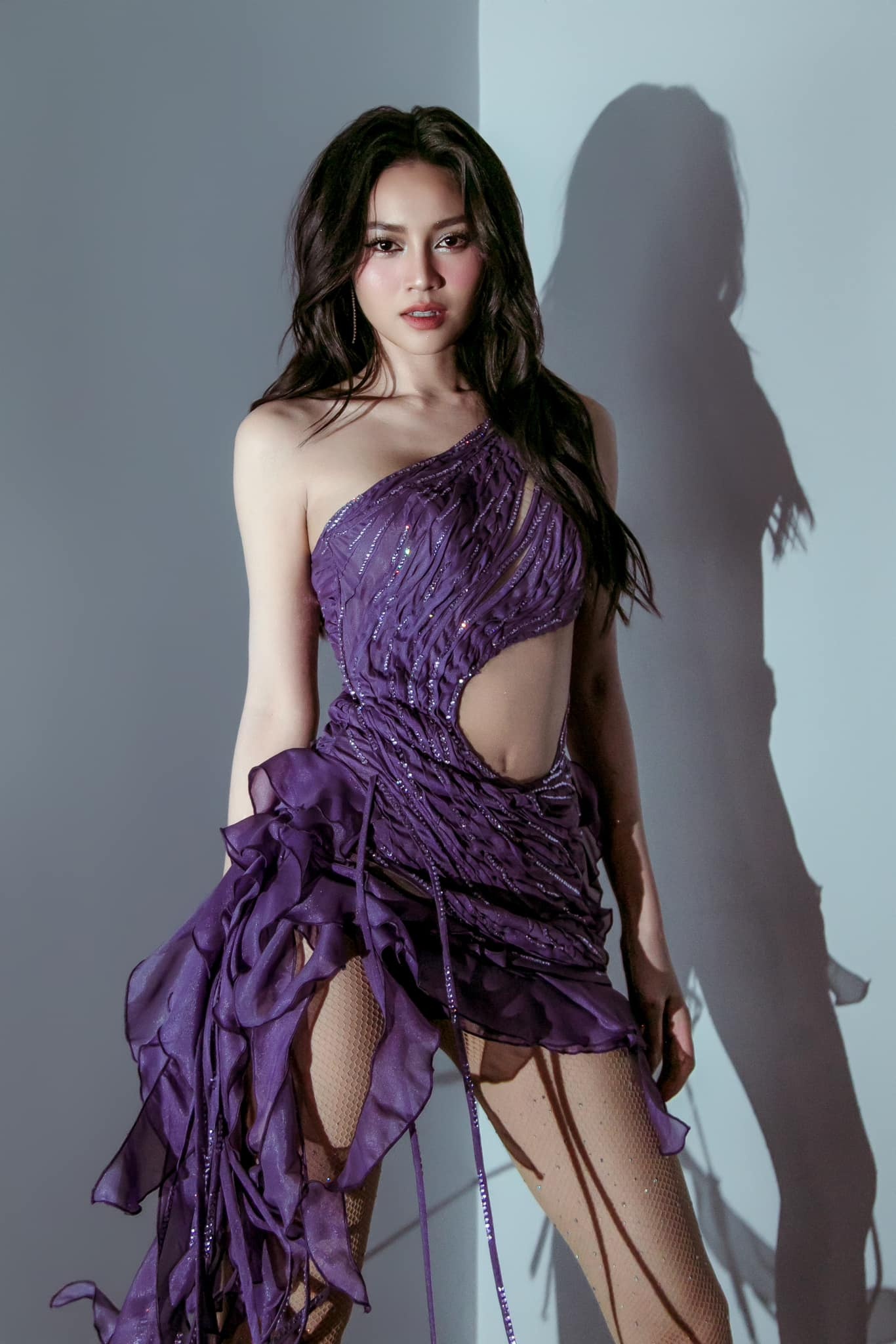 Chi dep dap gio anh 1