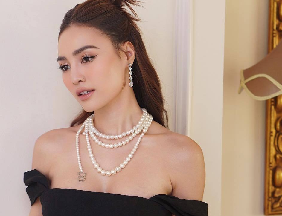 Ninh Duong Lan Ngoc thong bao tam dung hoat dong, di hoc o Australia hinh anh