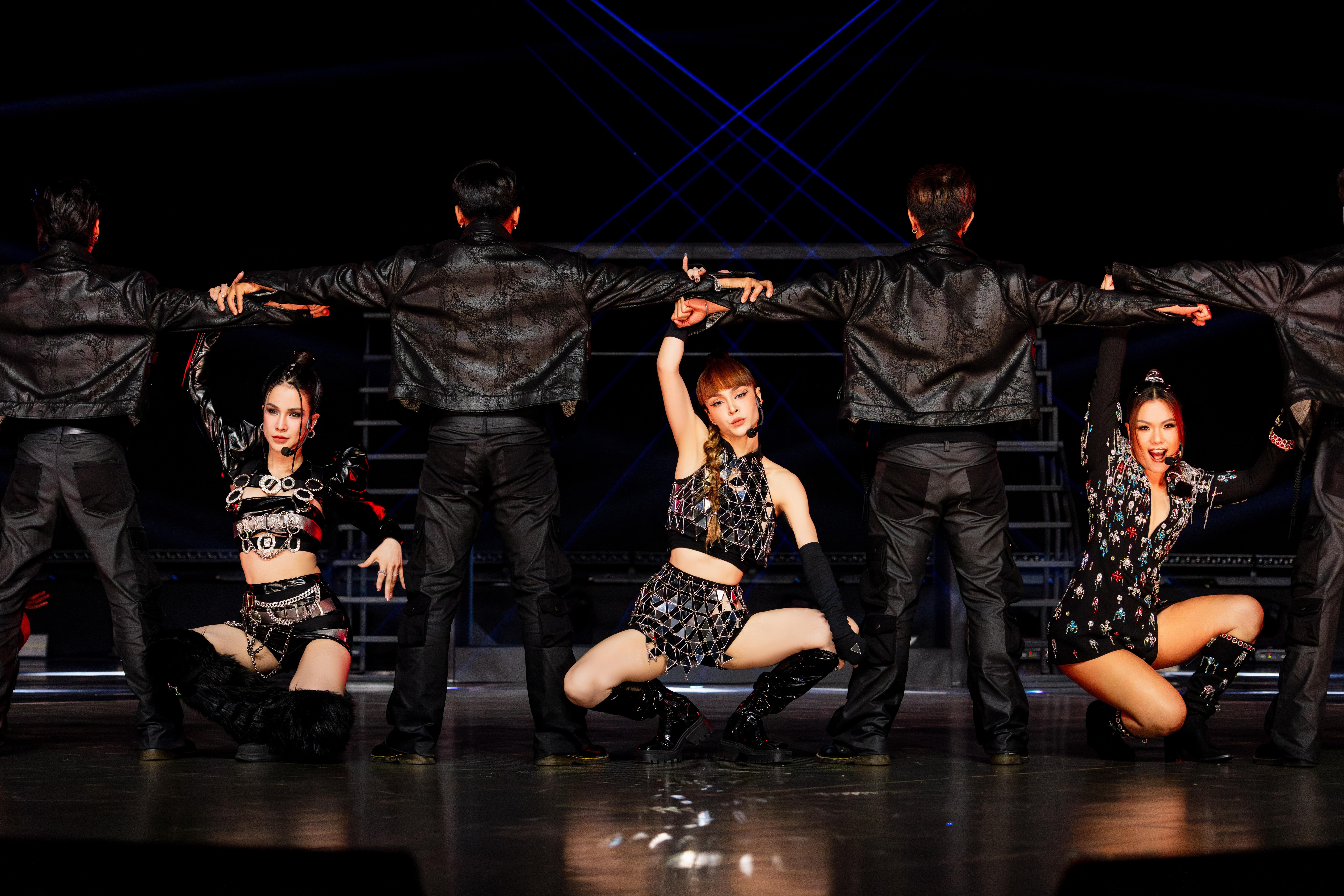 Chi dep dap gio anh 6