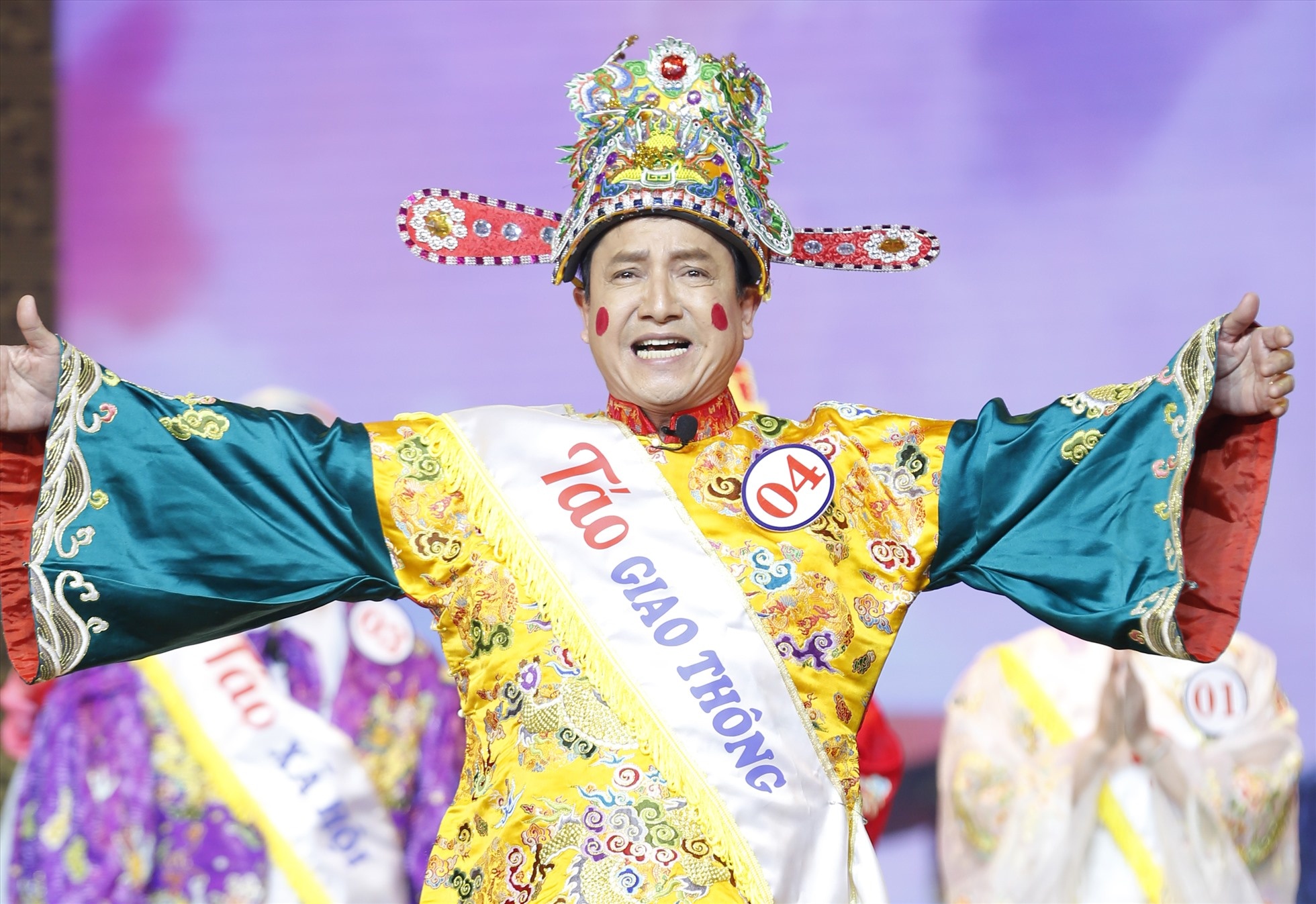 Chia se cua NSUT Chi Trung giua tin Tao Quan thay ca dan dien vien hinh anh