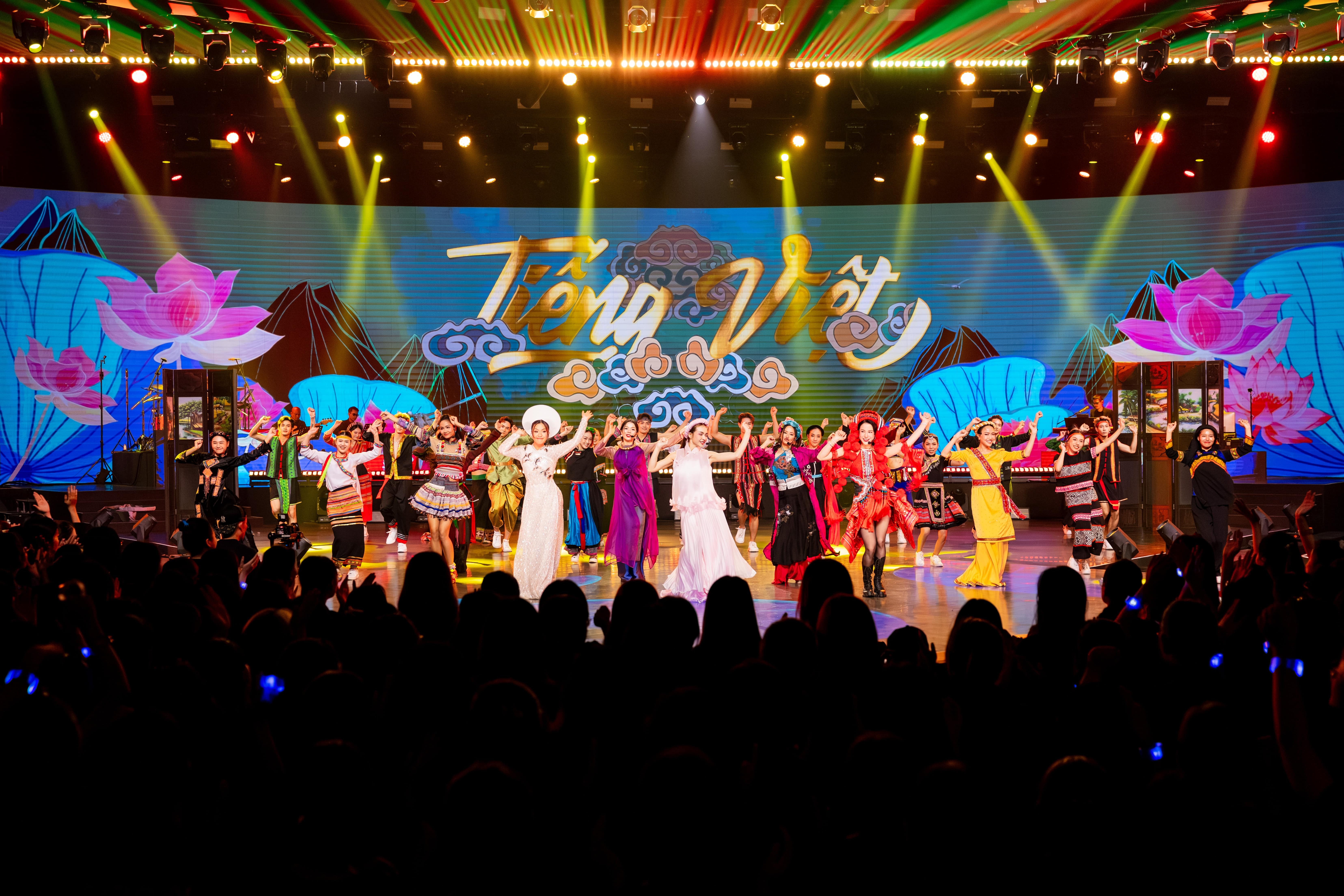 Chi dep dap gio anh 1