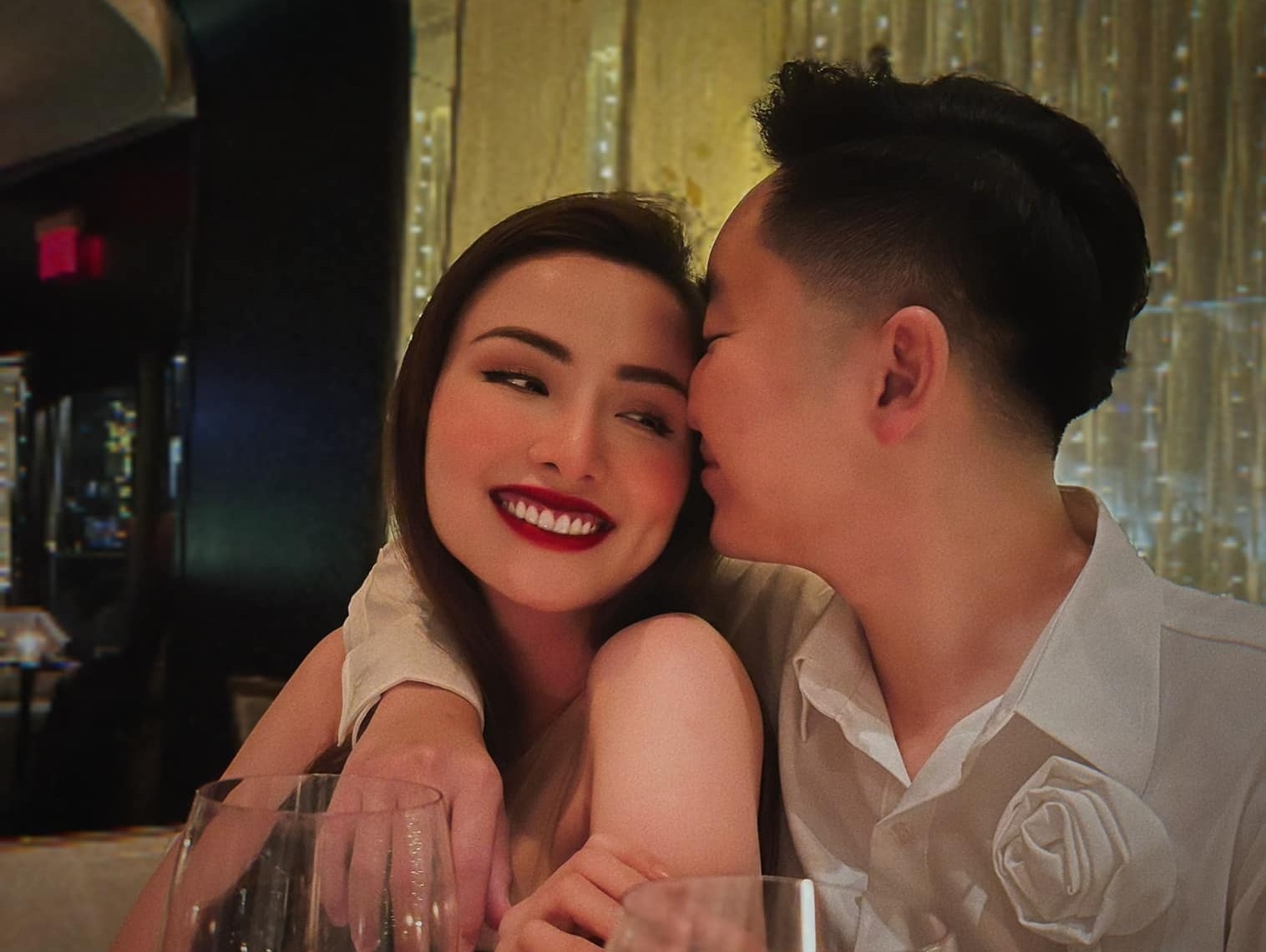 Diem Huong len tieng ve tin ky hop dong hon nhan hinh anh