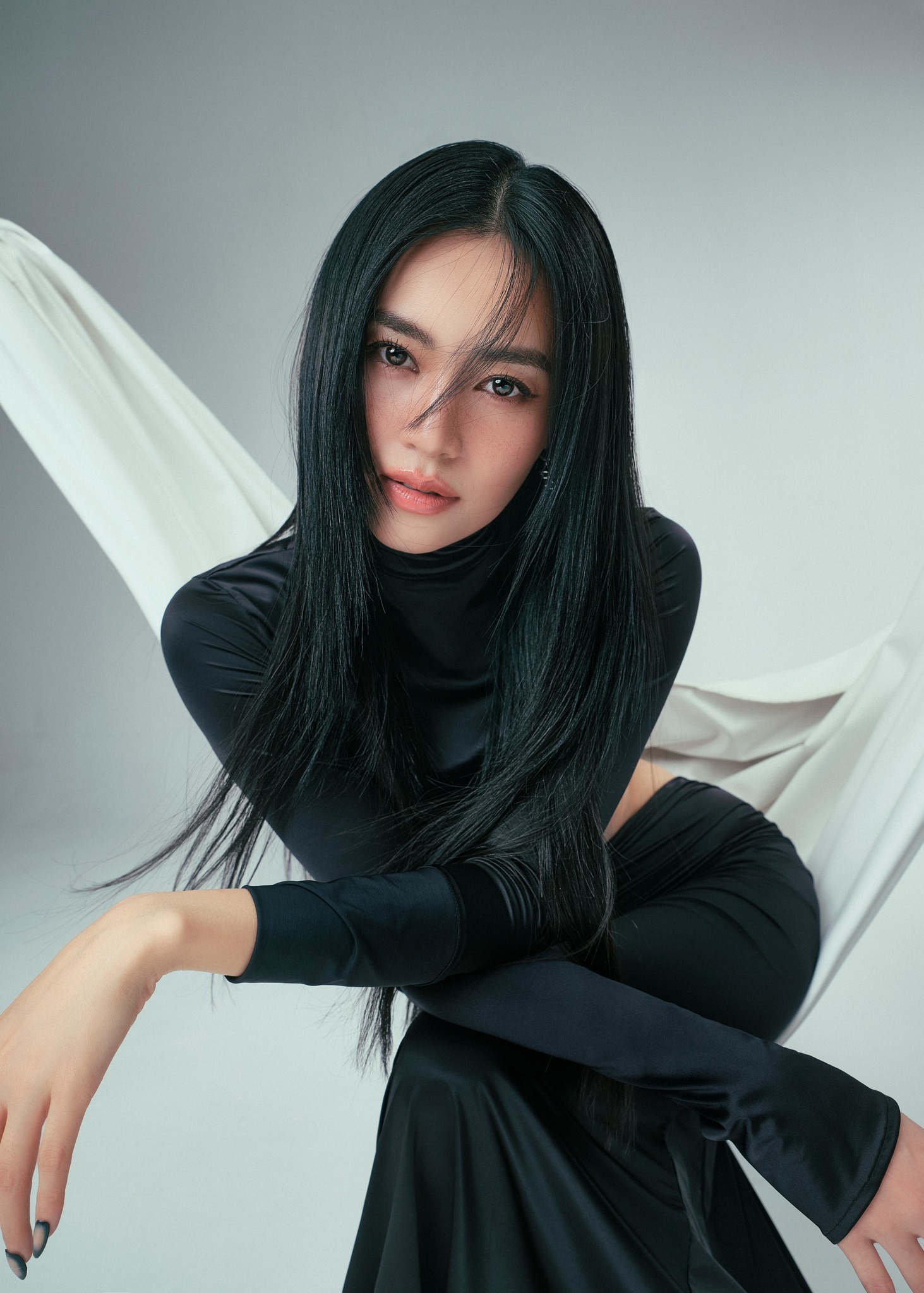 Chi dep dap gio anh 2