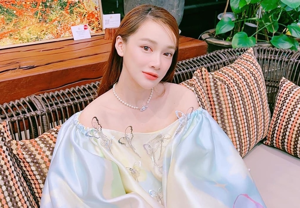 Nha Phuong phan hoi nghi van phau thuat tham my hinh anh