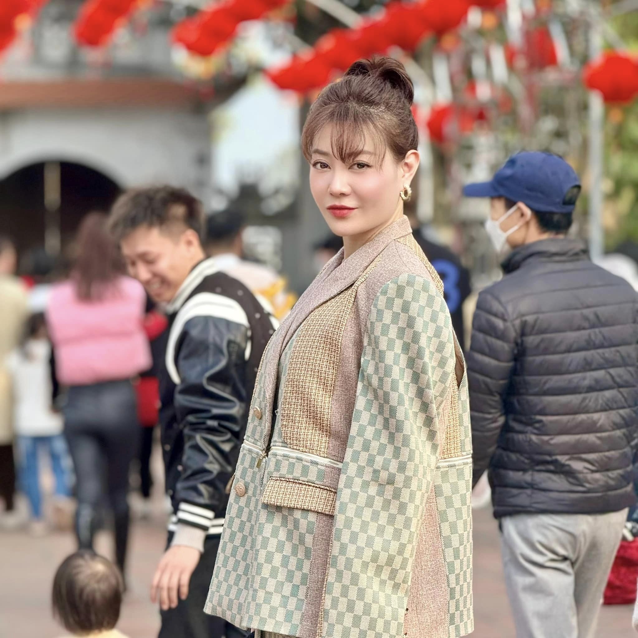 Thanh Huong ly hon anh 6