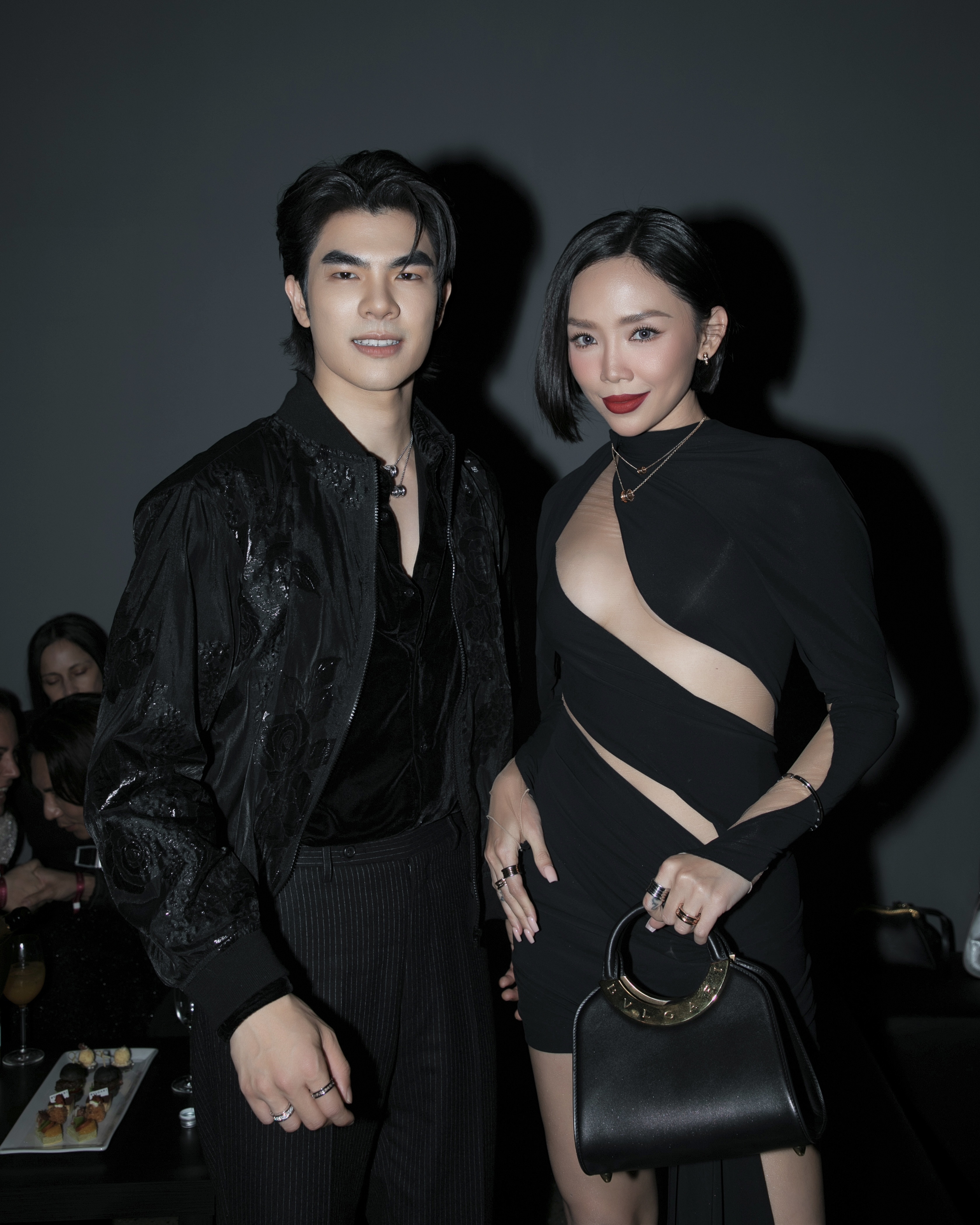 Toc Tien va Lisa anh 4