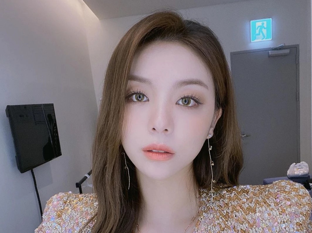 Ca si Ailee ket hon hinh anh