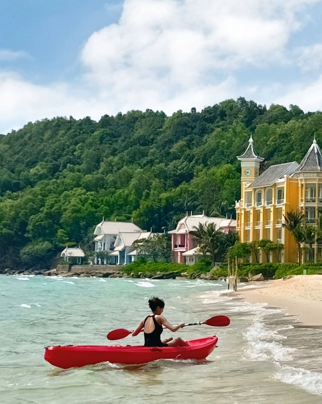 UEE tai Phu Quoc anh 2