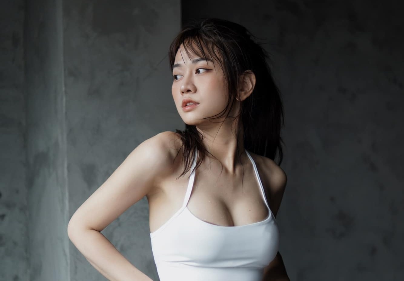 Tranh cai ve phim Le Bong dong hinh anh