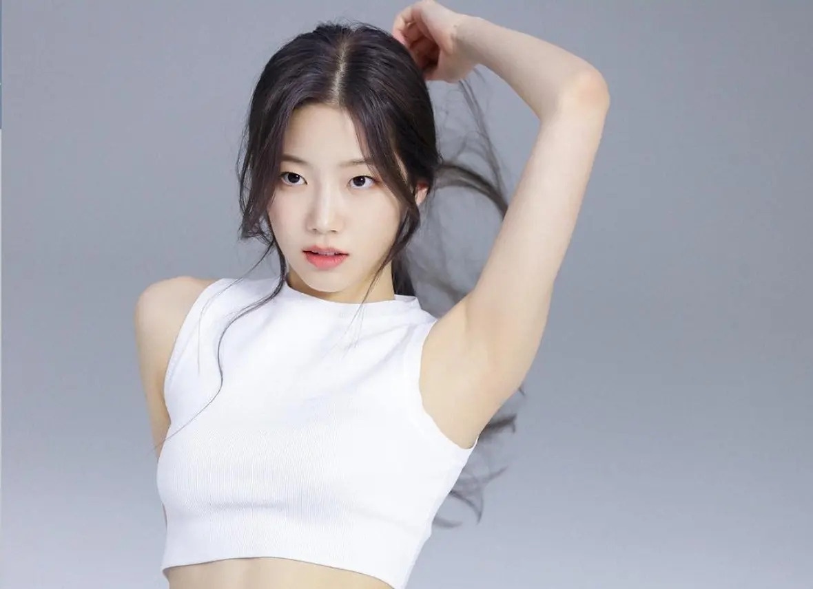 Hai than tuong Nhat Ban lo anh hen ho hinh anh