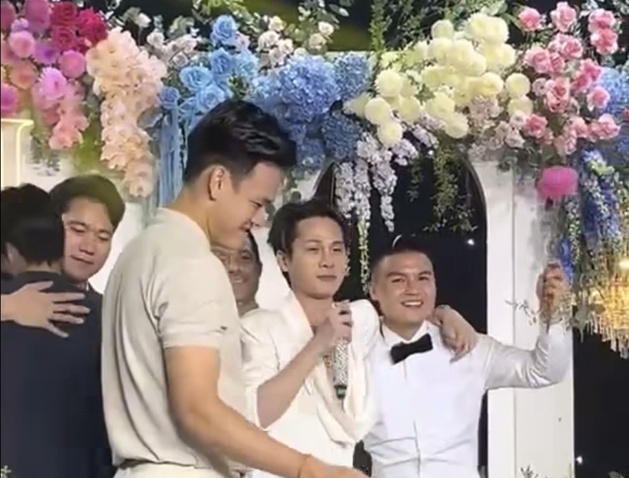 Jack hat 'Thien ly oi' o le cuoi Quang Hai, Chu Thanh Huyen hinh anh