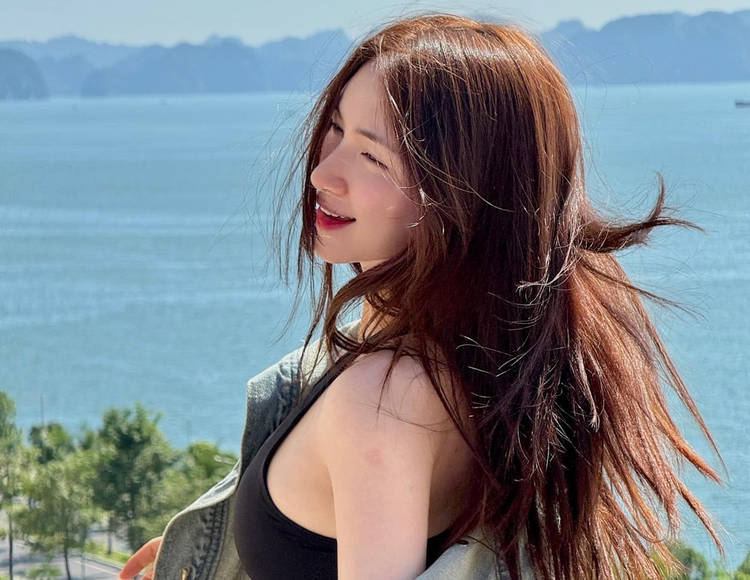 Hoa Minzy buc xuc khi bi ban tan chuyen di an cuoi hinh anh