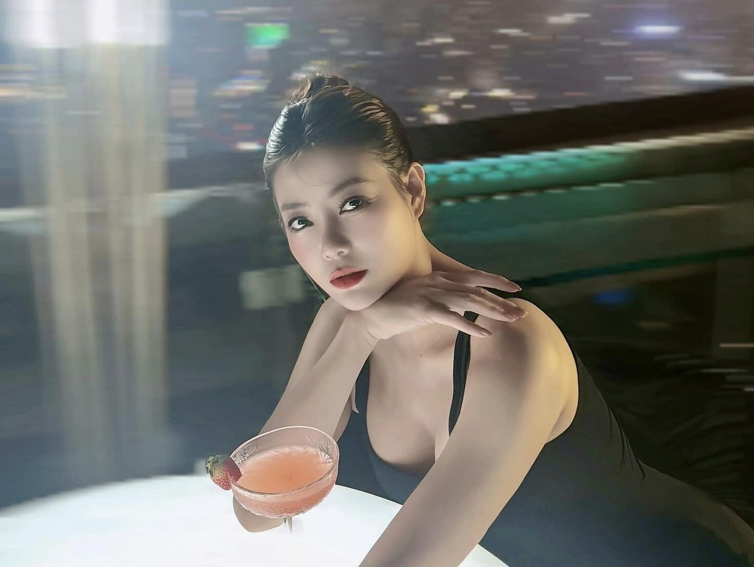 Vai dien bi ghet cua Thanh Huong, Van Dung hinh anh