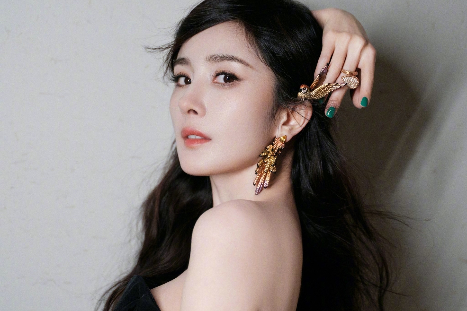 Duong Mich bi che dien xuat te nhat phim hinh anh