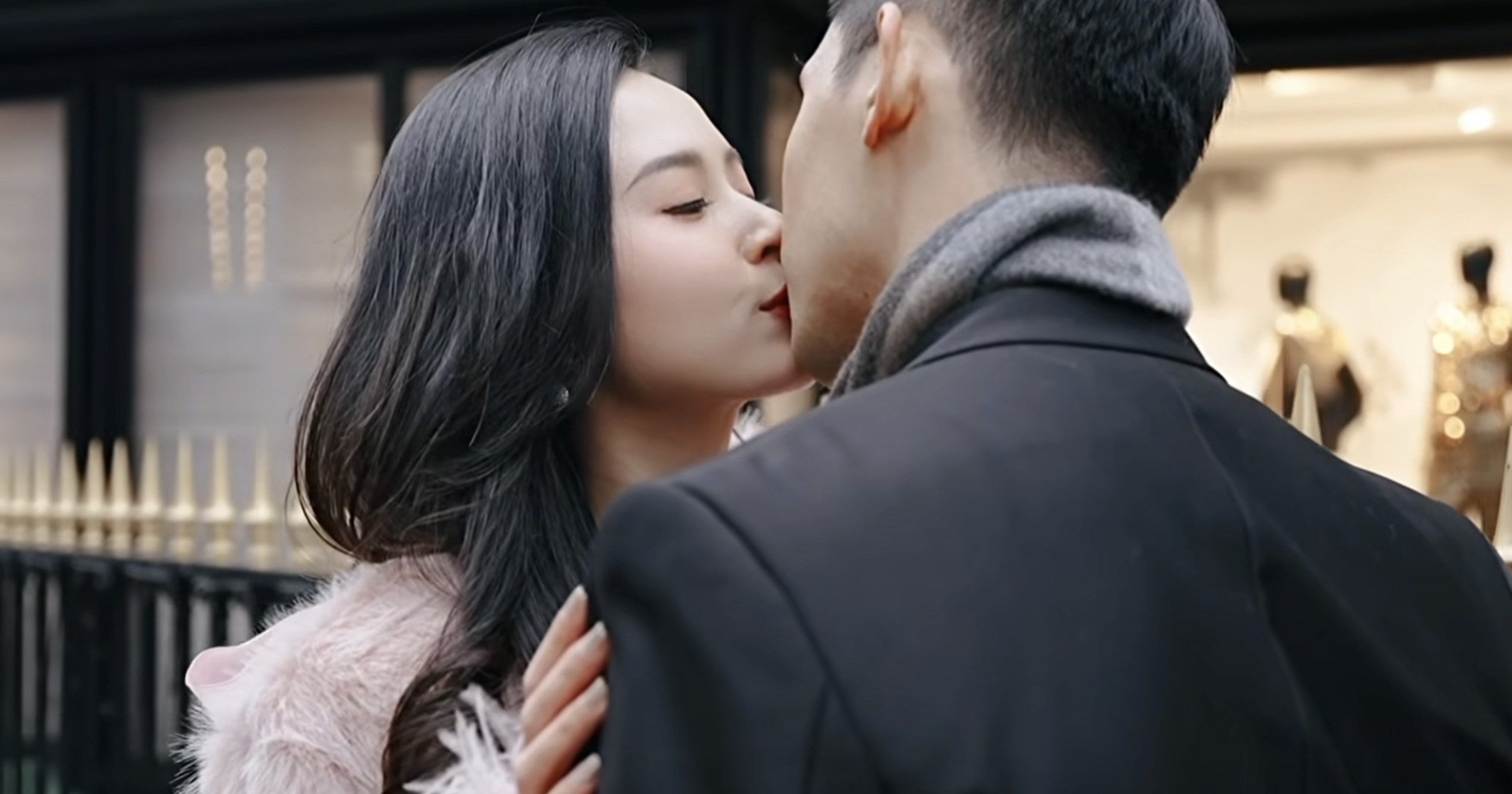 Midu thu vay cuoi o Phap hinh anh