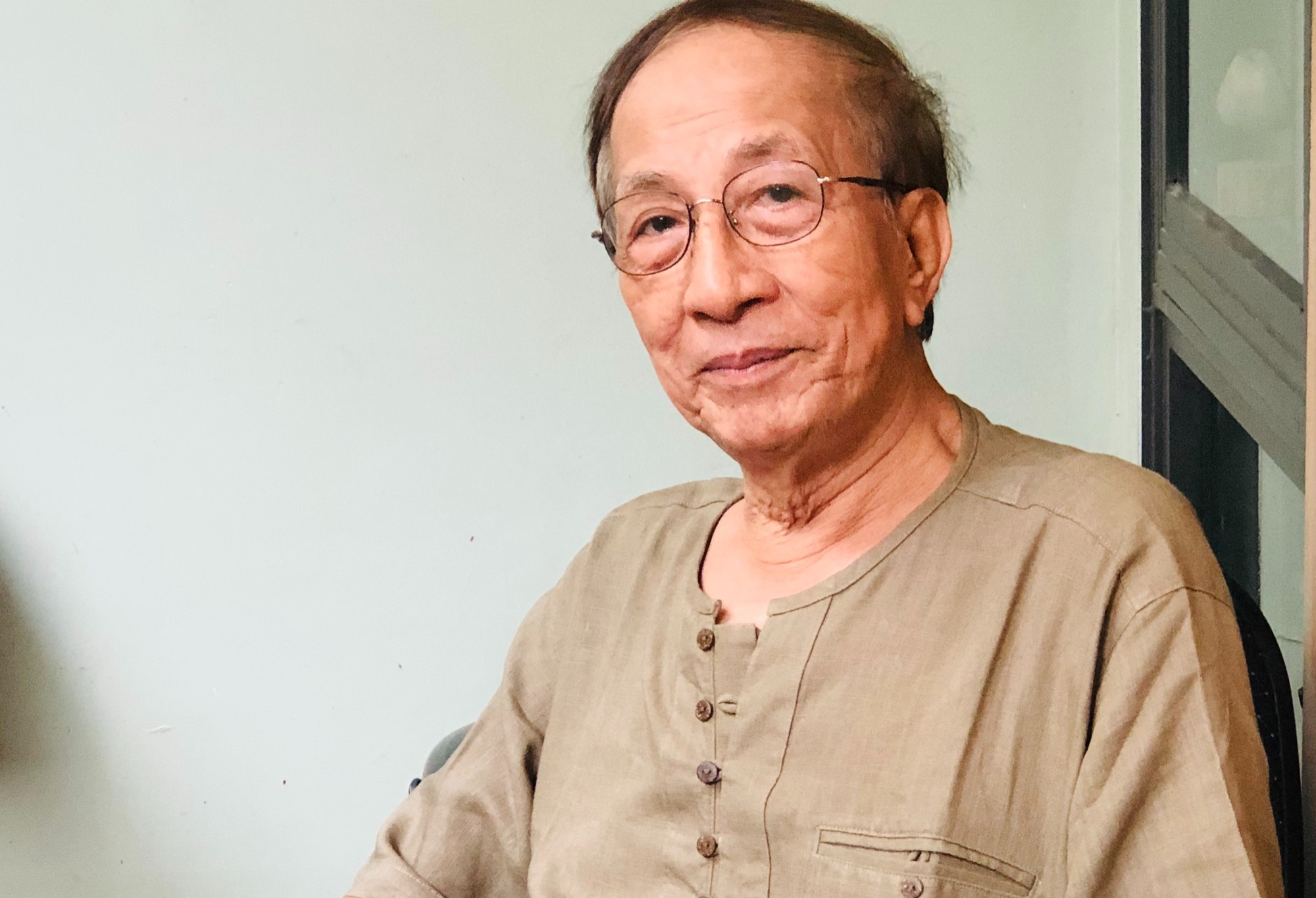 Dao dien 'Dat va nguoi' qua doi hinh anh