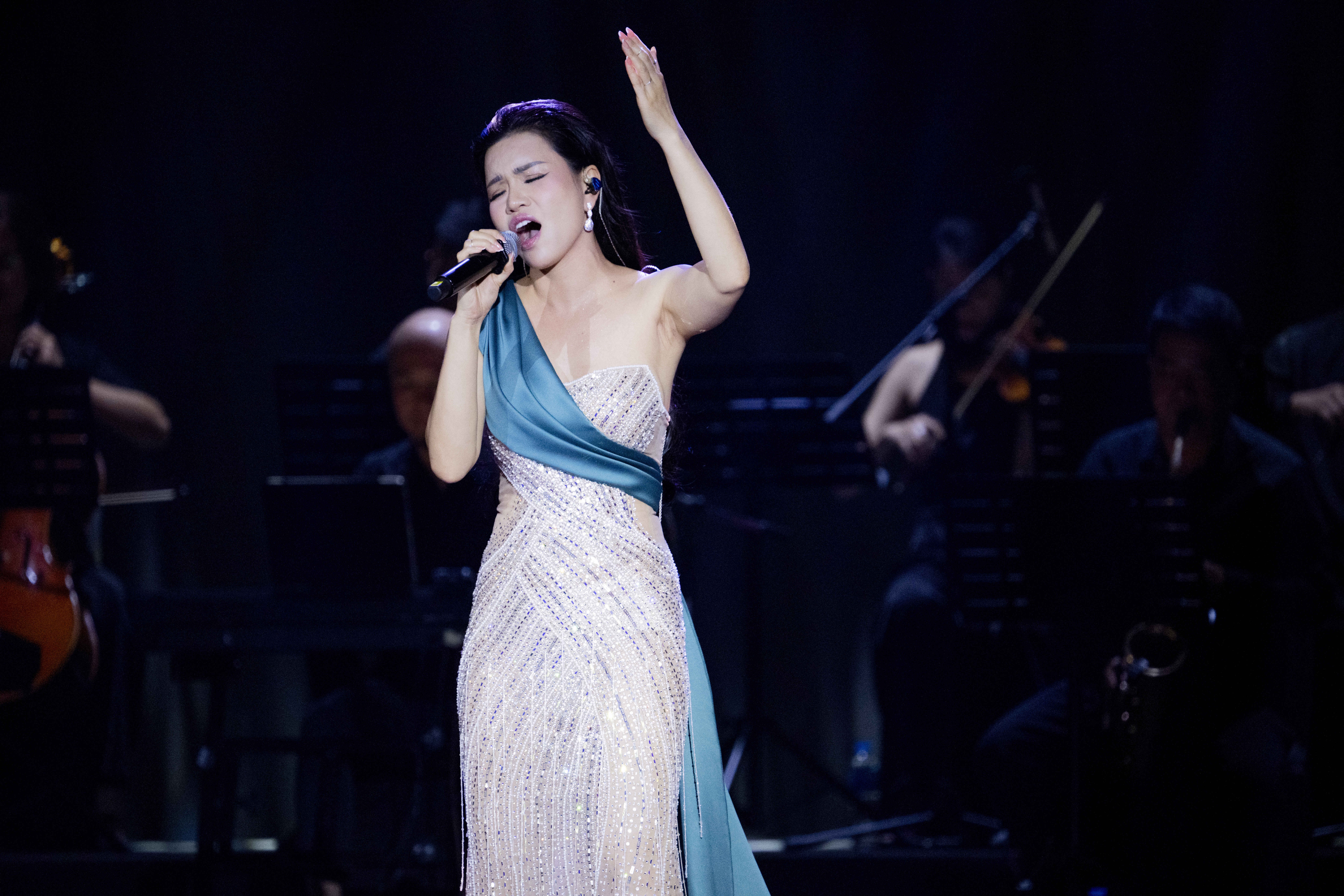 Hiền Nguyễn Soprano ảnh 3 Hien Nguyen Soprano anh 3