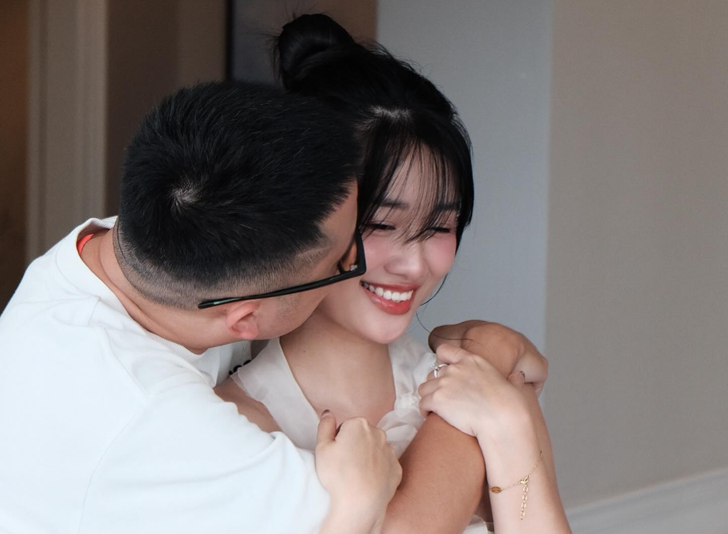 MC Quynh Chi duoc cau hon hinh anh