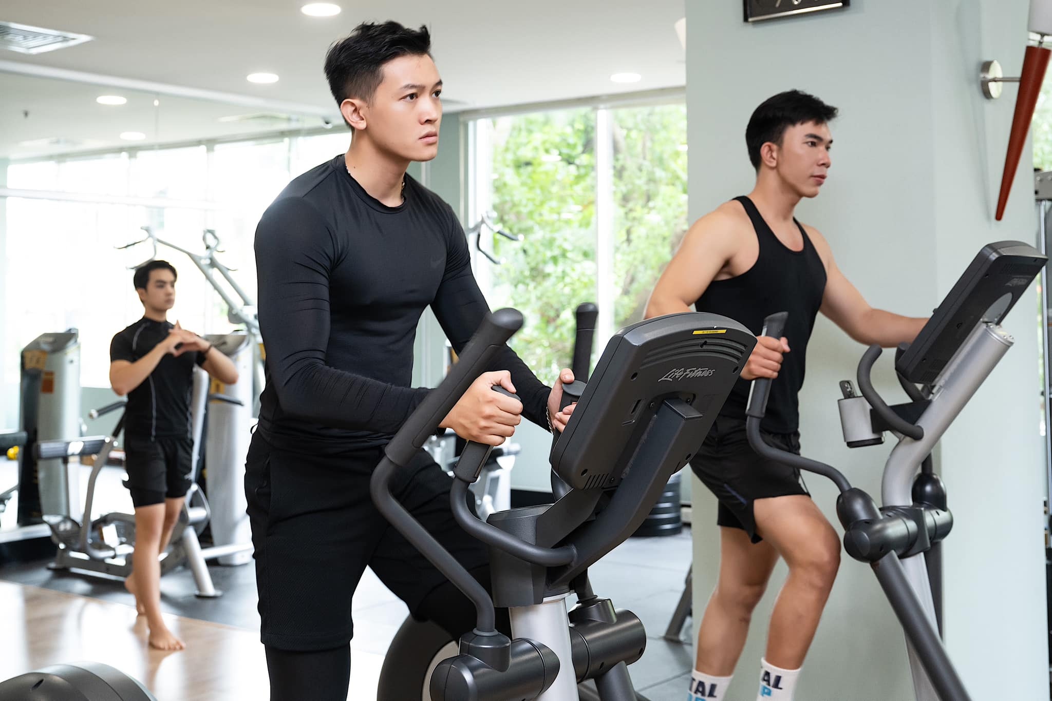 Mr World Vietnam anh 12