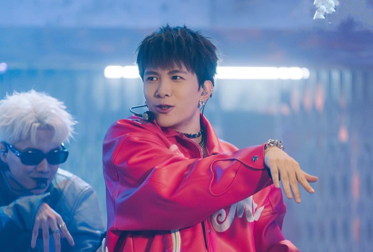 10 anh trai 'say hi' noi bat nhat hinh anh