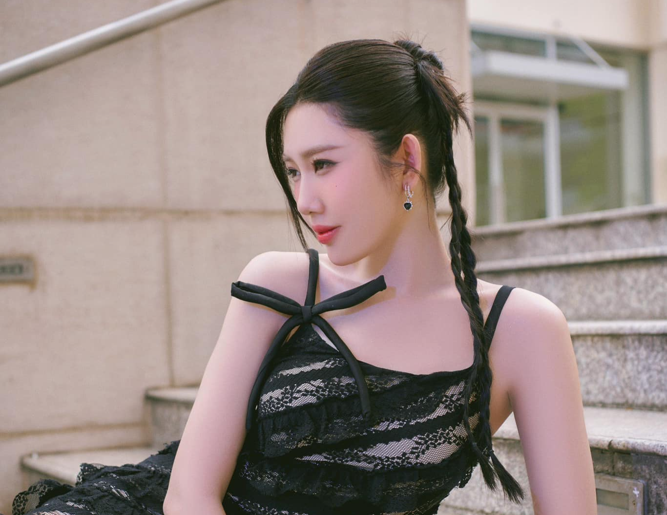 Thuy Ngan: 'Toi da khoc den suy kiet tinh than' hinh anh