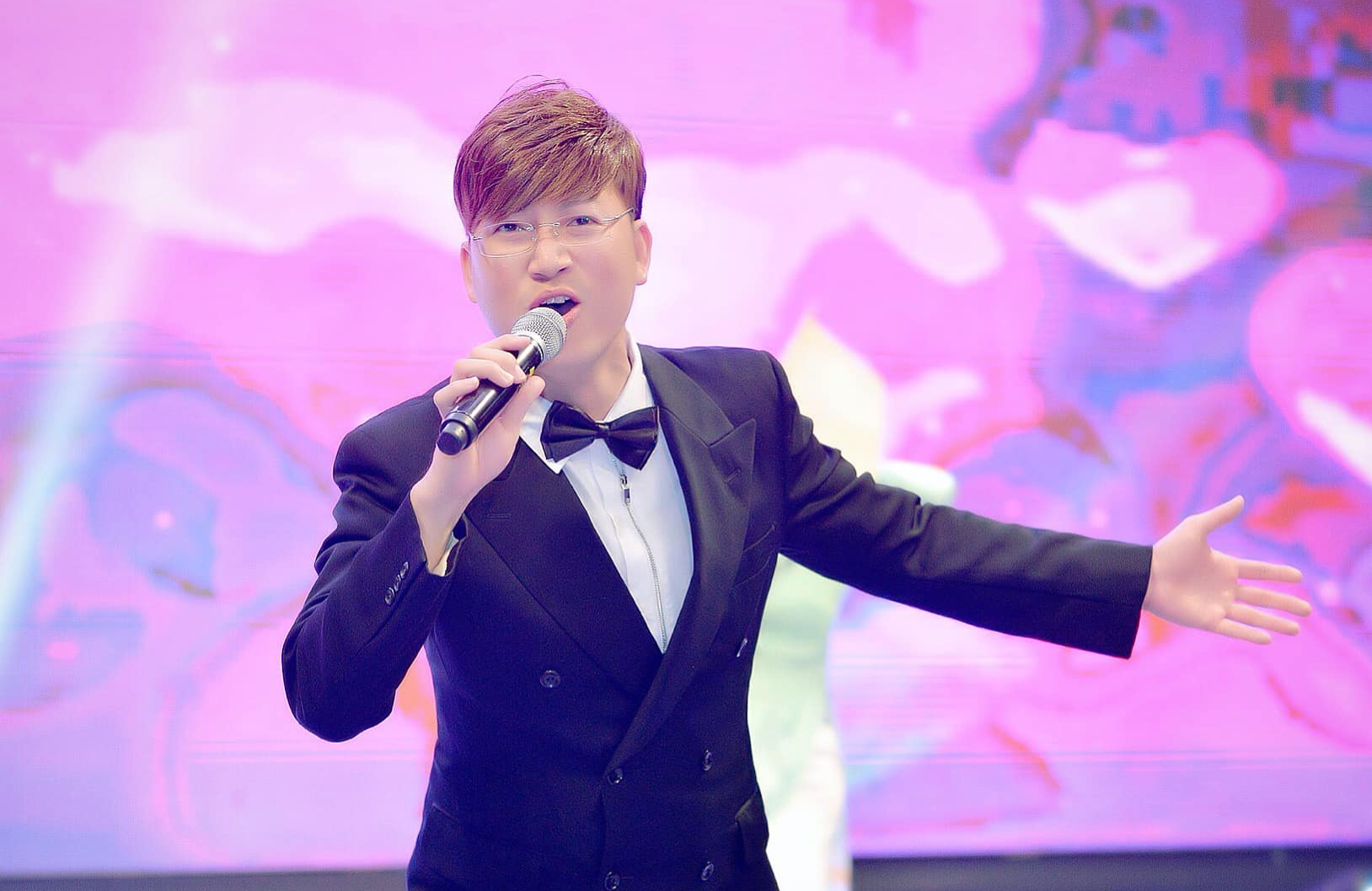 Sy Luan len tieng ve thong tin 'song thuc vat' hinh anh