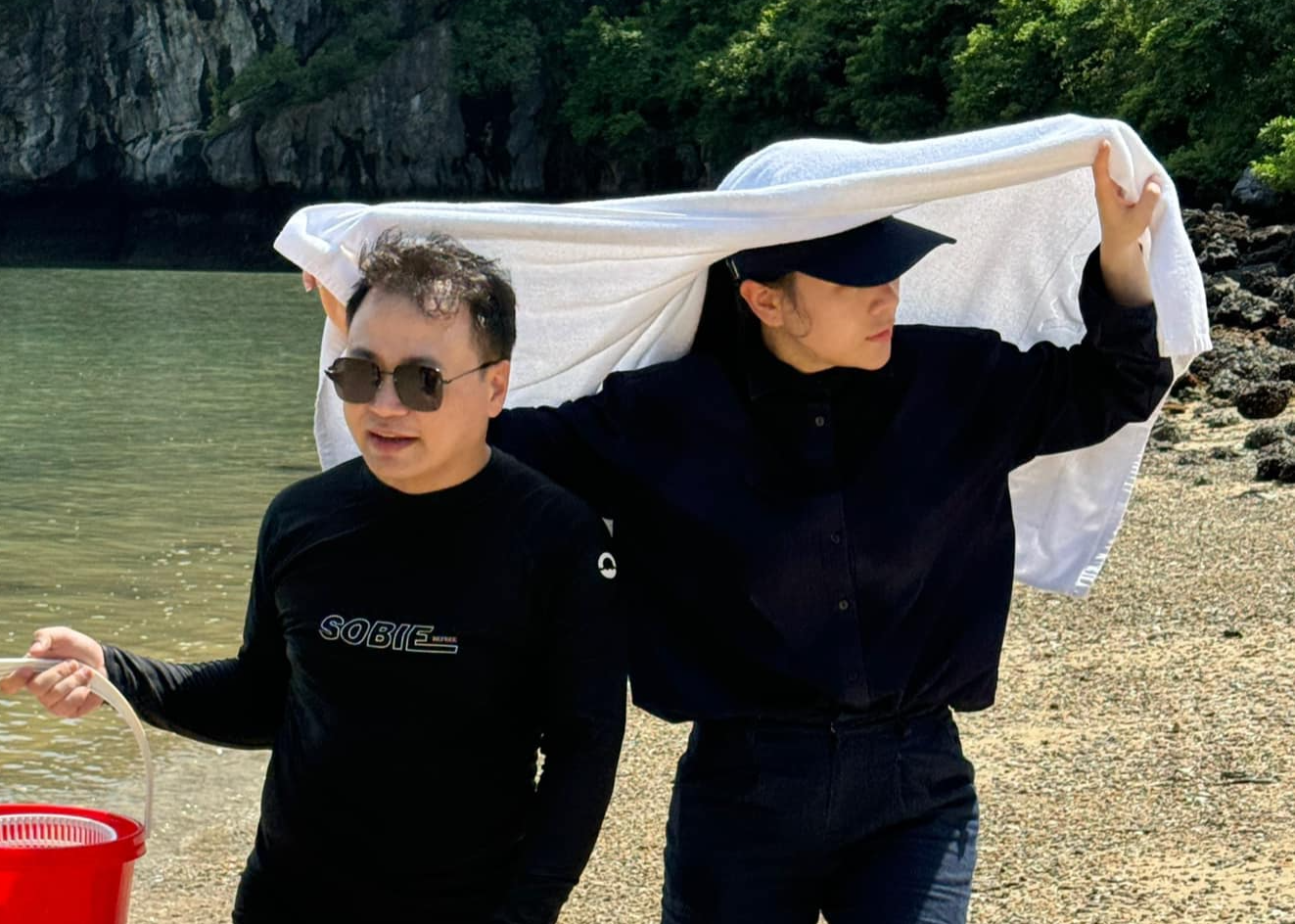 Phuong Oanh, Shark Binh ky niem mot nam ket hon hinh anh