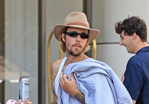 Justin Bieber thay doi khong nhan ra hinh anh