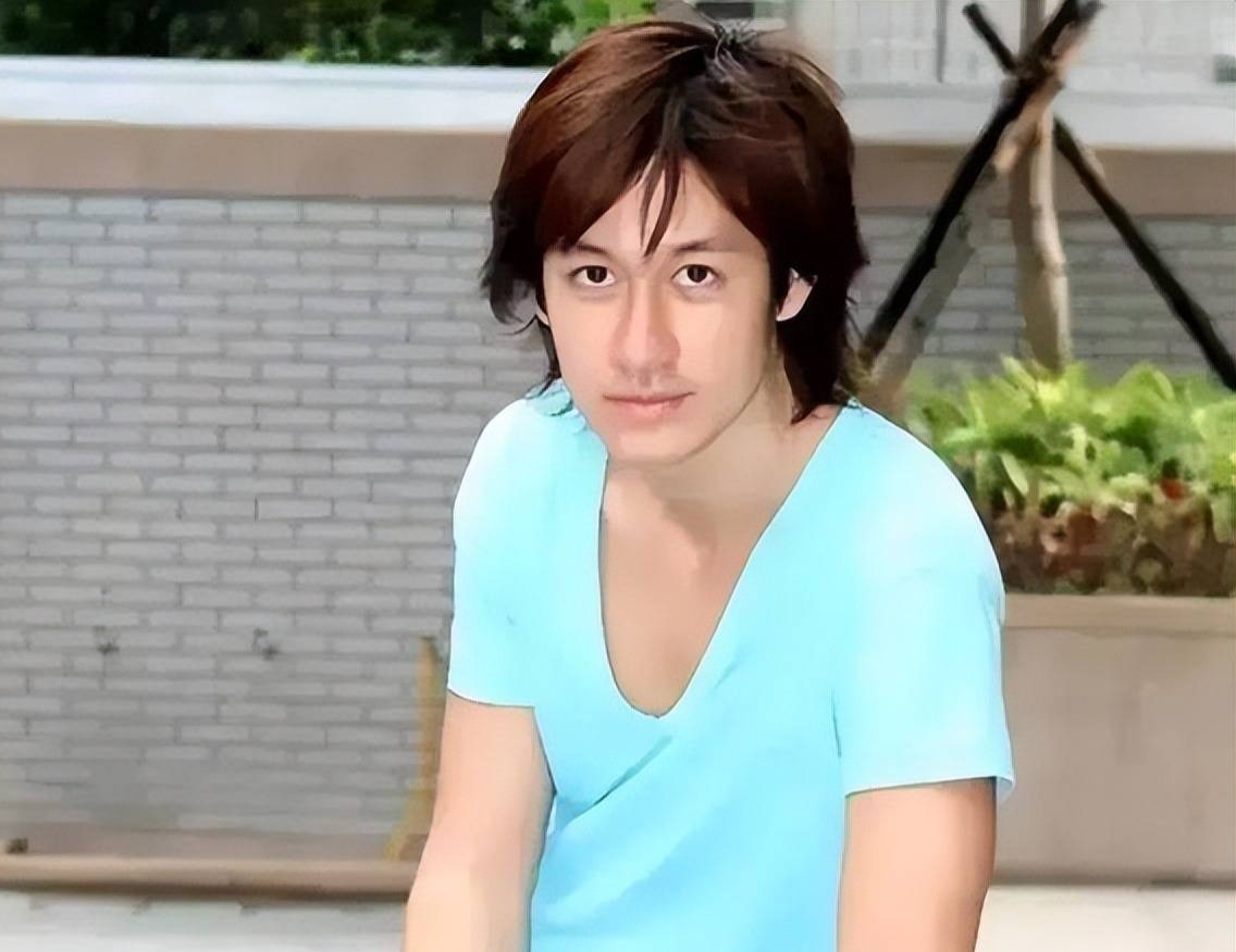 Duong Tri Binh lo dien hinh anh