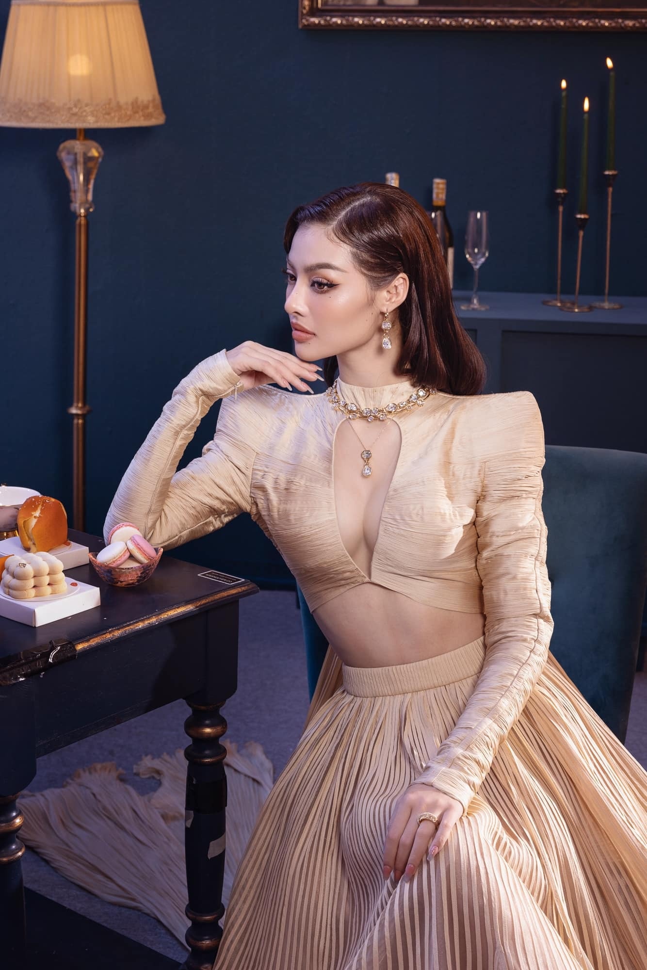 Kieu Loan sinh con anh 5