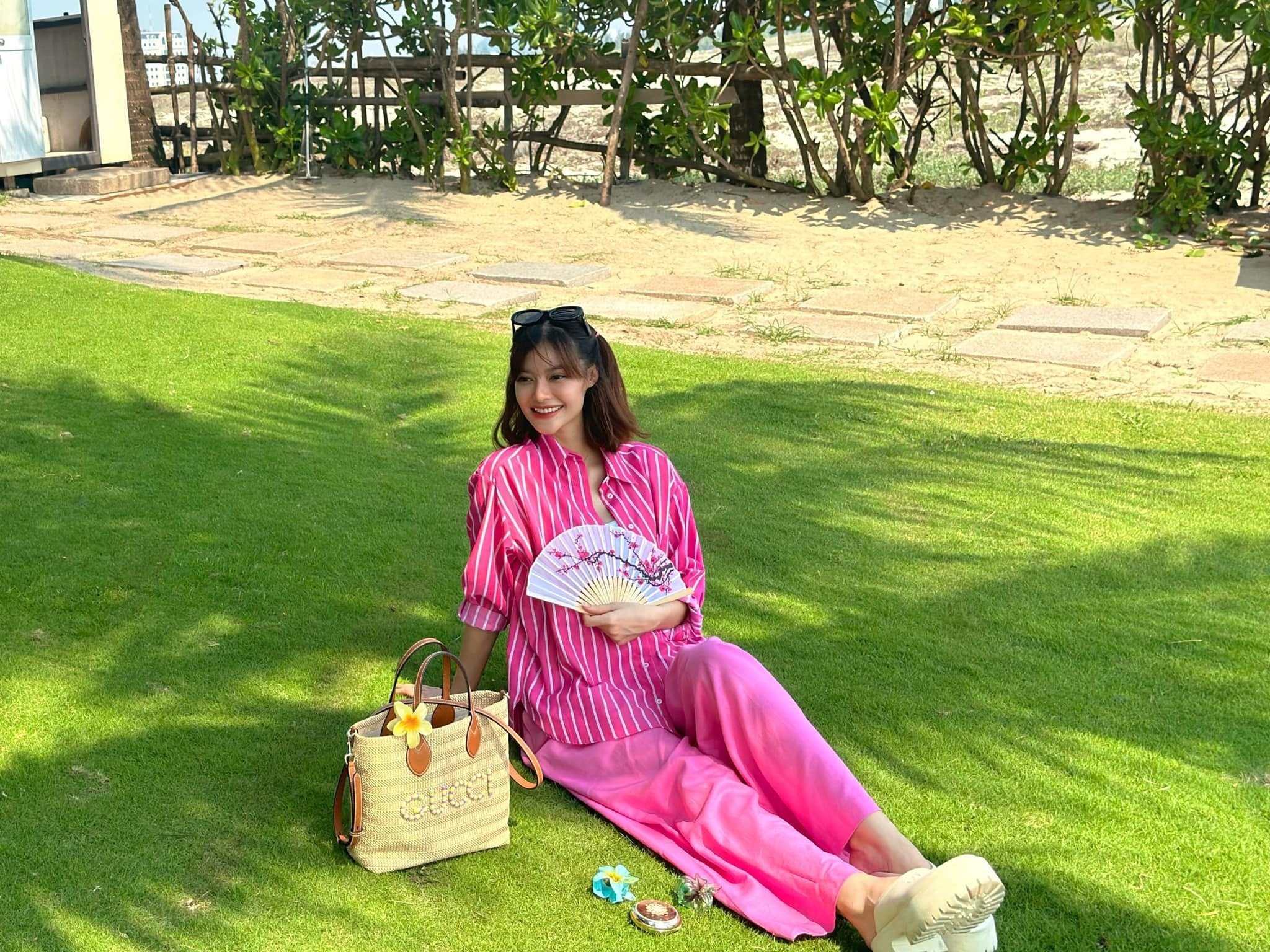 Kieu Loan sinh con anh 8