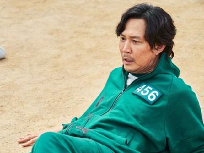 'Squid Game' bi kien hinh anh