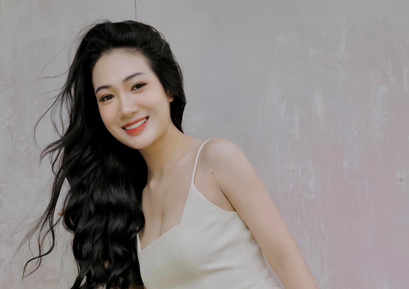 Nu dien vien 10X duoc chu y trong 'Doc dao' hinh anh