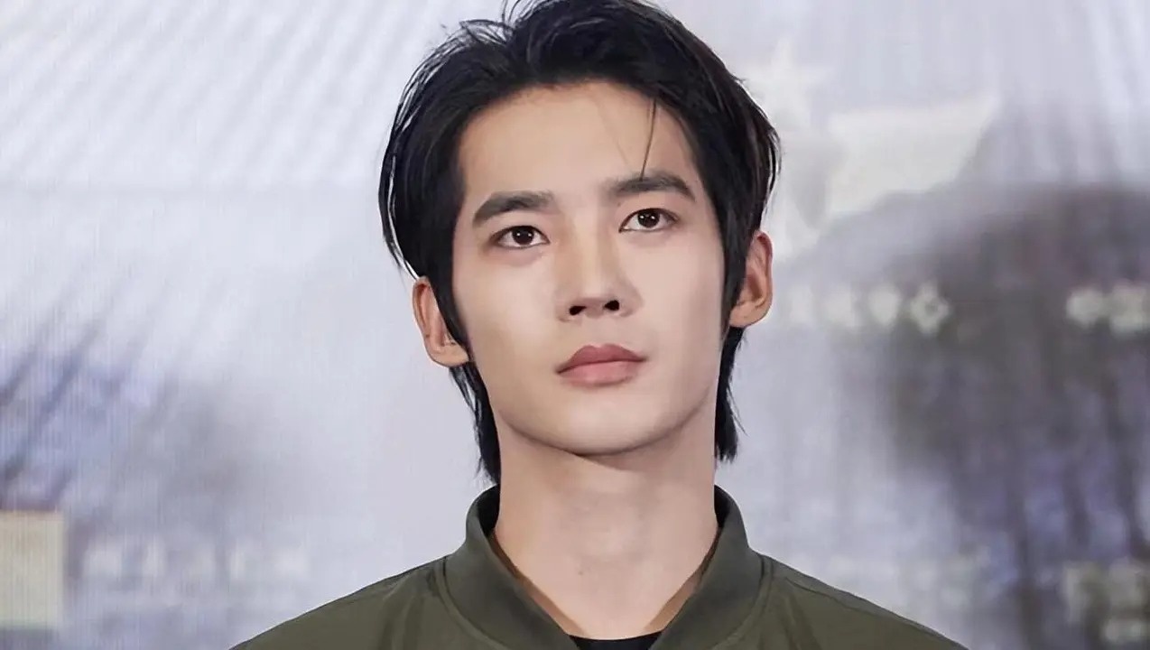 Vu Thich bi cat song hinh anh