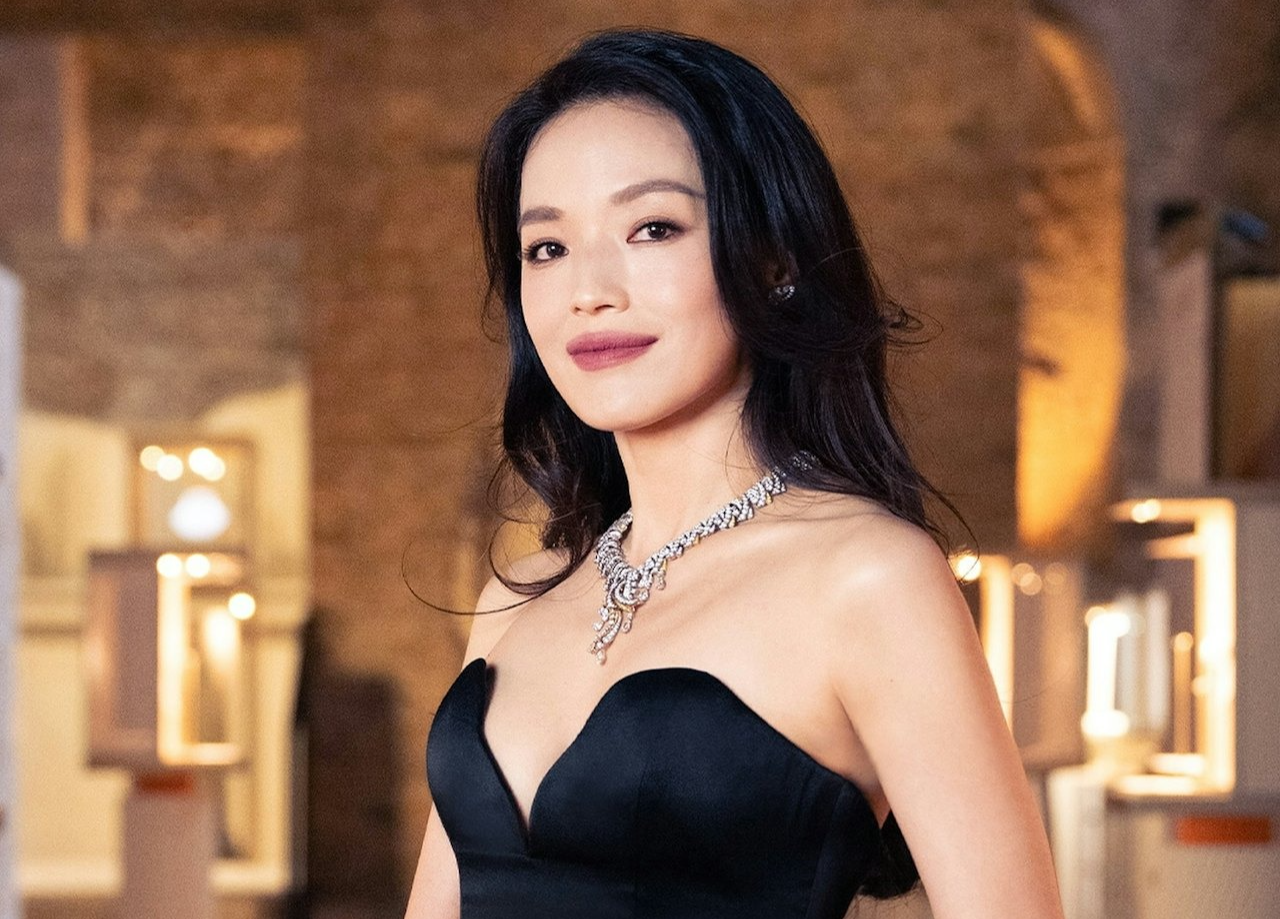 Thu Ky vuong tranh luan hinh anh