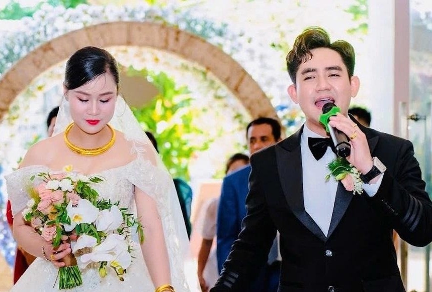 Dinh Kien Phong noi ve viec cuoi vo co nghe si Van Quang Long hinh anh