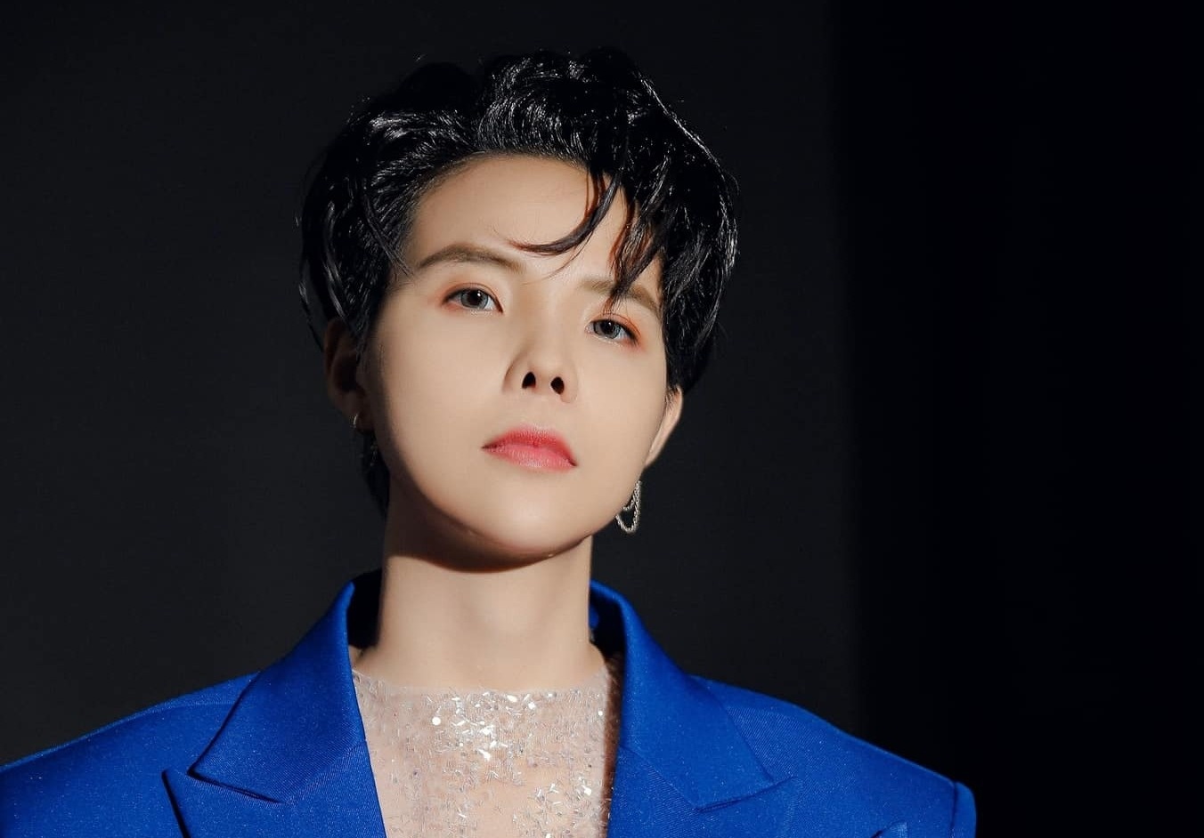 Vu Cat Tuong len tieng sau khi Lam Bao Ngoc xin loi hinh anh