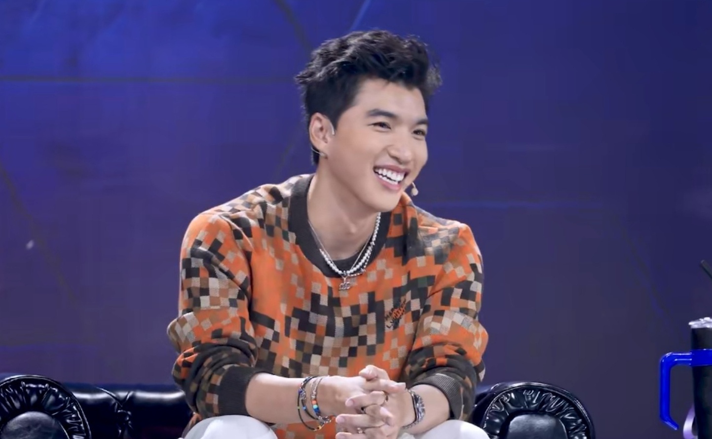 HIEUTHUHAI co du tam lam giam khao Rap Viet? hinh anh