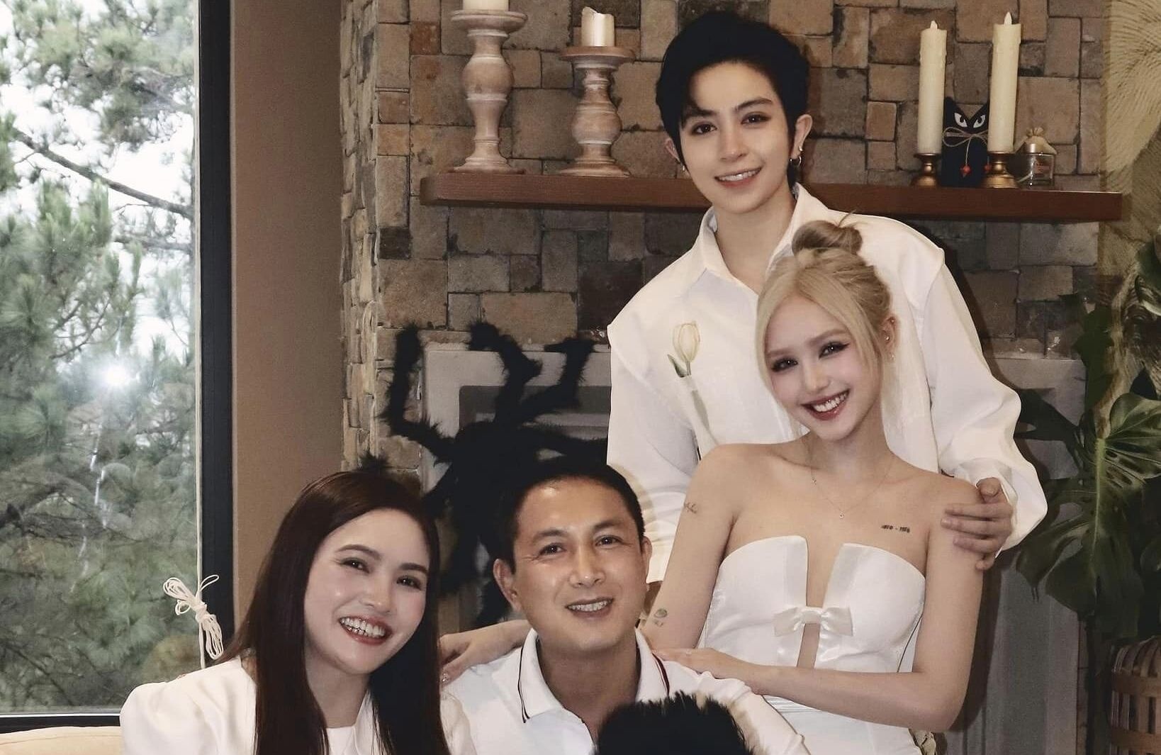 Gil Le gap mat gia dinh Xoai Non hinh anh